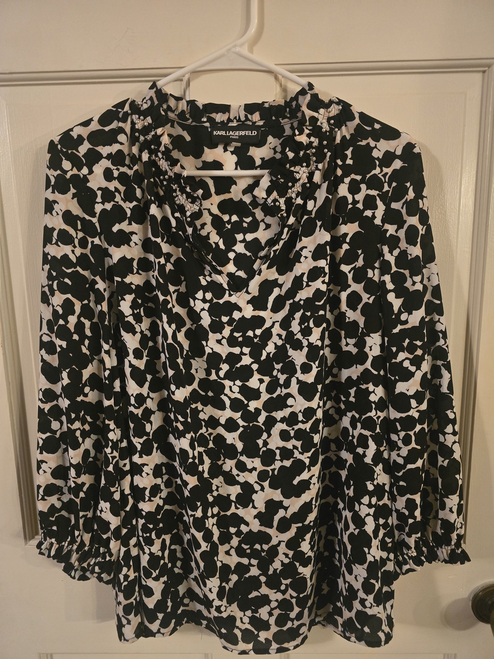 Karl Lagerfeld Black and White Abstract Dot Tunic Pearl Neck #337